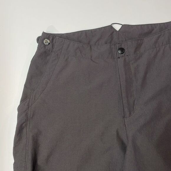 Woolrich Cinder Gray Outdoor Cargo Shorts Womens Sz 10 - Picture 6 of 9